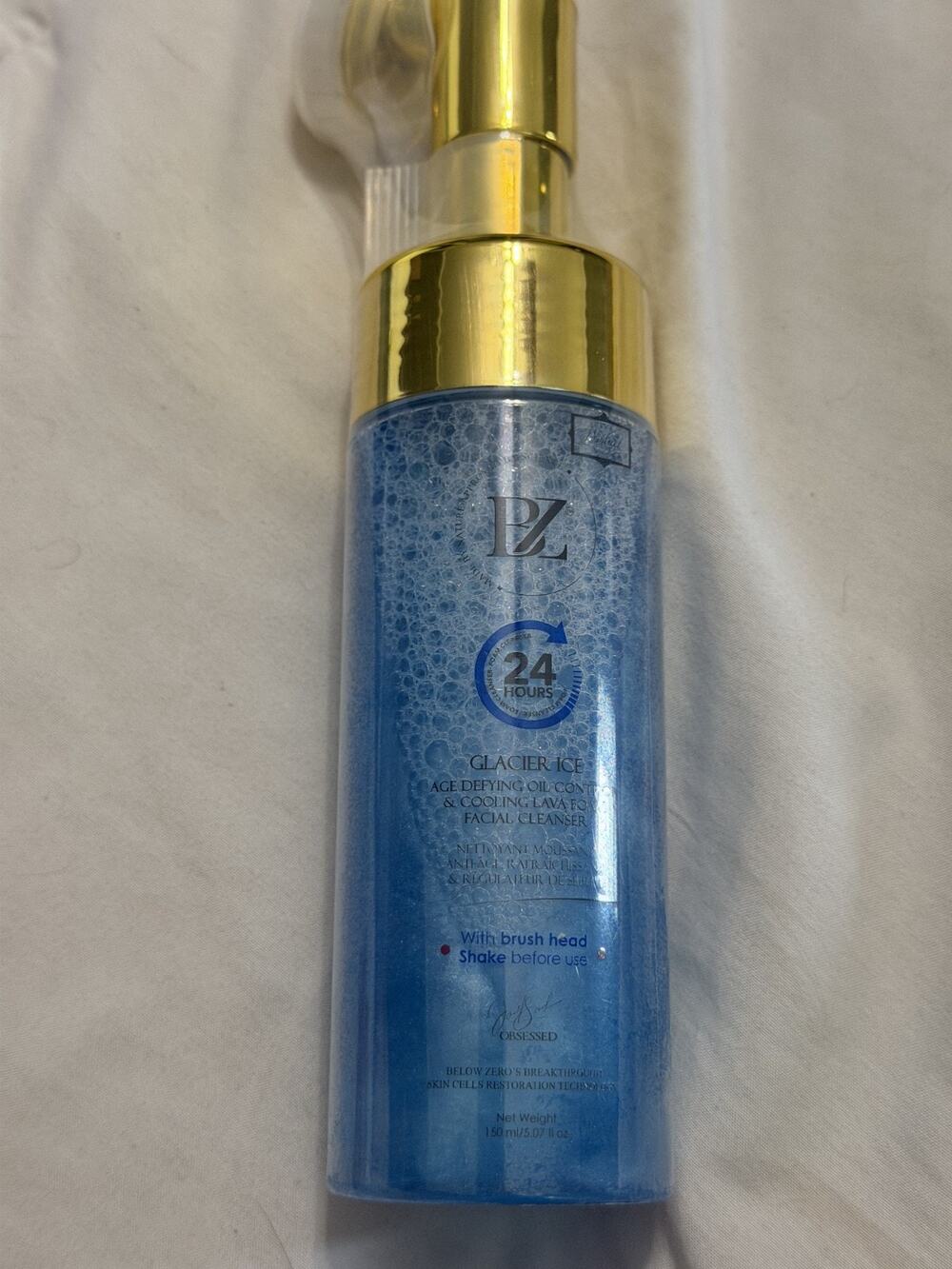 Below Zero Glacier Ice Age Defying Oil Control & Cooling Lava Foam Face Cleanser